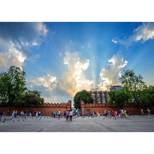 https://media.eoding.com/media/travelagent/1722/imagecontent/11타패 게이트 성벽 (1).jpg