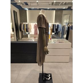 [파주점] 스퀘어넥 셔링 원피스 (브라운) (JR5A0OP942)