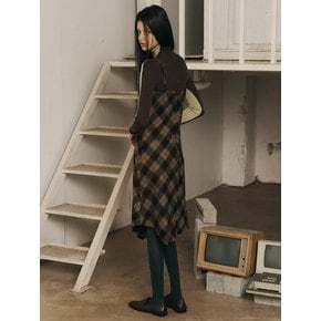 AR_Irregular plaid suspender dress