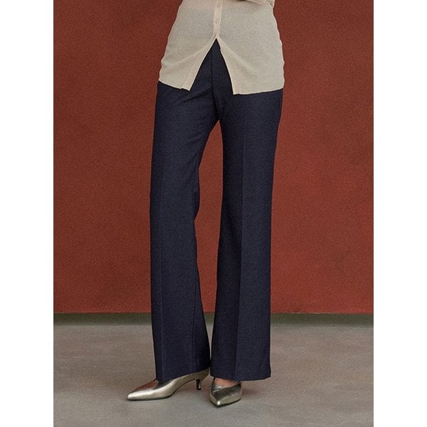 언오비 롱 부츠컷 슬랙스