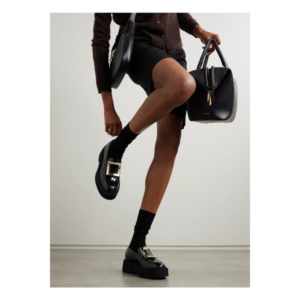 비브 레인저스 페이턴트 가죽 로퍼 블랙 1647597354948802