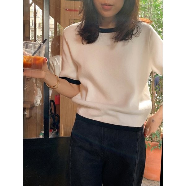 헤어리소프트 배색니트_IVORY+BLACK