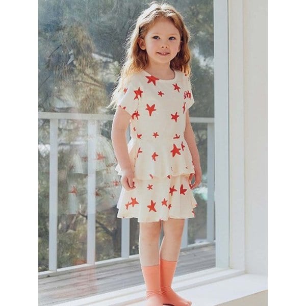 23SPR  NUCL STAR PATTERN RUFFLE OPS