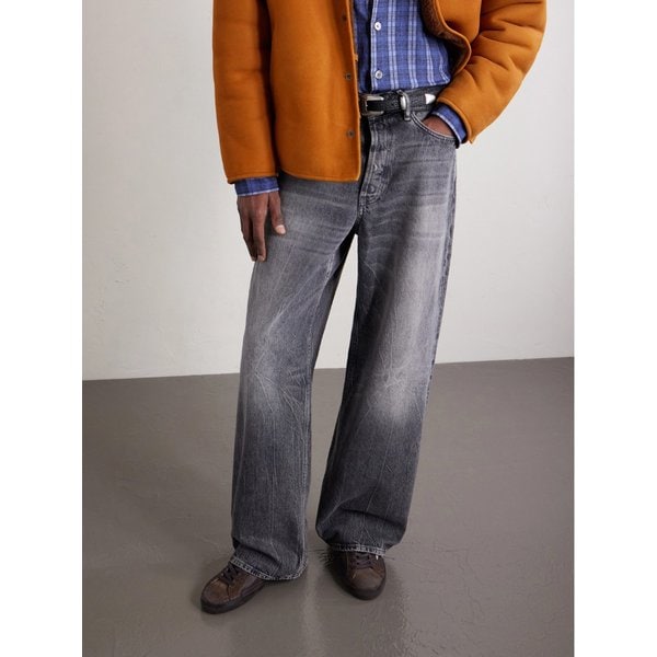 슈퍼스타 디스트레스드 스웨이드 트리밍 가죽 스니커즈 46376663163009079