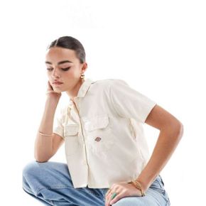 5095221 Dickies short sleeve cropped work shirt in beige