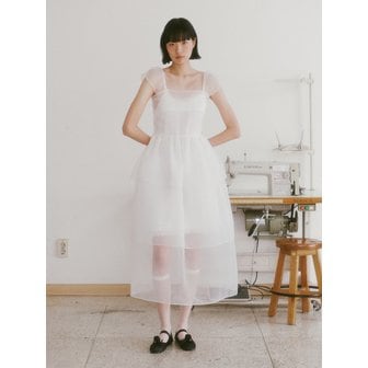 가니송 Bridal Peony Tiered Dress_white