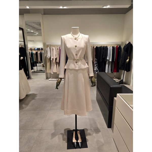 [파주점] 세트 벨티드 쥬얼 버튼 자켓 + 백 밴딩 스커트 JS3B0JK403,JS3B0SK403