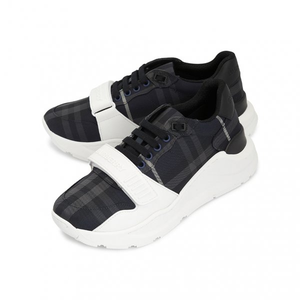 [부산점] 체크 남성 스니커즈 8114329