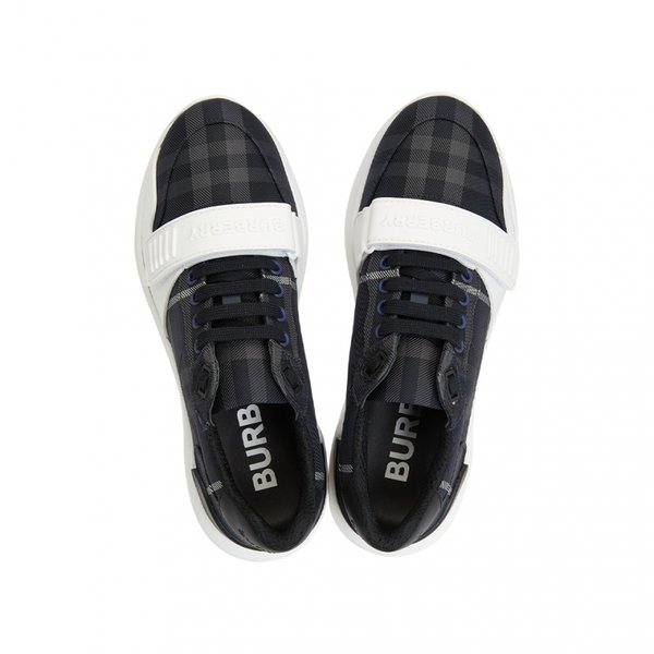 [부산점] 체크 남성 스니커즈 8114329