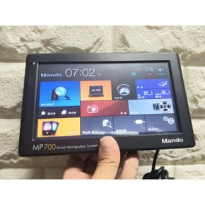 중고 한라홀딩스 MANDO 만도 MP700 지니맵 2D  8GB 내비게이션