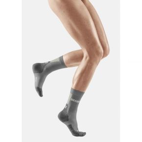 4584470 CEP ULTRALIGHT COMPRESSION SOCKS MID CUT WOMEN - MADE IN GERMANY Sports socks grey