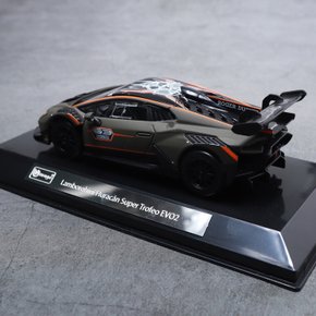 브라고 1:43 레이싱카 자동차다이캐스트 모형차 람보르기니 우라칸 Super Trofeo EVO2