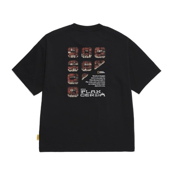 [여주점] N252UTS091 크로우 유니 COOL MAX바르셀로나그래픽세미오버핏 반팔 티셔츠 BK