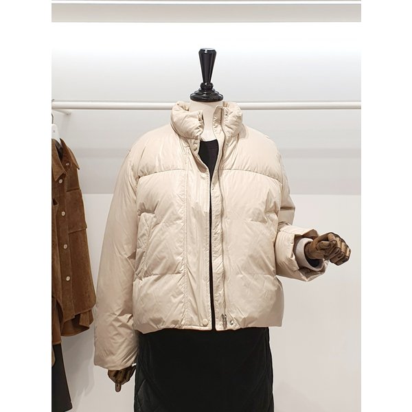 [파주점] 쥬크 주크 하이넥 글로시 구스 숏 패딩점퍼 V254PSG945