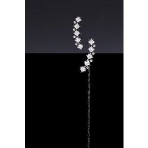 Etoile Mismatched Dramatic Earrings - Noir