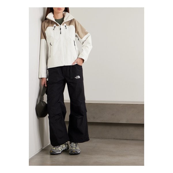 데블스 섬 후드 투톤  고어텍스 재킷 화이트 46376663162969341