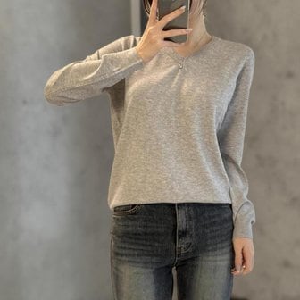 신세계라이브쇼핑 [옷자락] 여성 기본 브이넥 긴팔 소프트 비스코스 니트