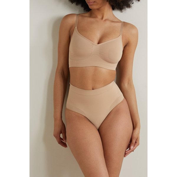 스킴스 심리스 스컬프트 스컬프팅 미드 웨이스트 브리프 마이카 베이지 1647597314103173