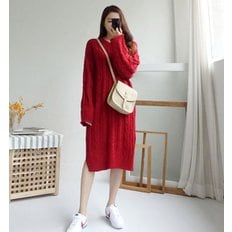 모노위크 꽈배기 트임 루즈 롱니트원피스