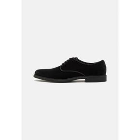 5064764 HUGO KERR - Smart lace-ups black