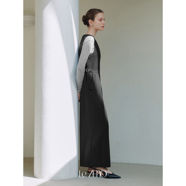 브이넥 오버롤 / 블랙