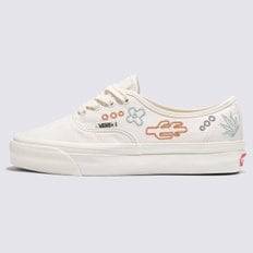 [ VANS ] VN000CW2FS8 MTE 어센틱 플로럴