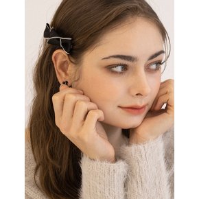 Two-Tone Ribbon Tongs Pin