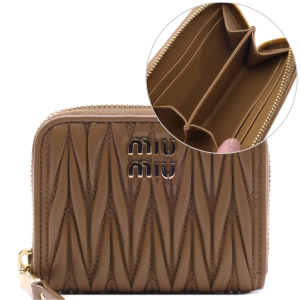 [부산점] 26SS 여성 마테라쎄 지퍼 카드지갑 (5MM268 AFPP F098L 26S)