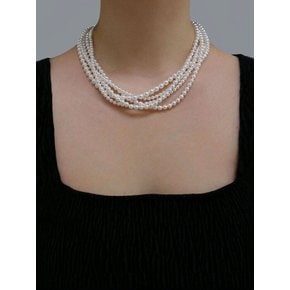 classy bold swa pearl necklace