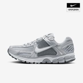 매장정품 나이키 NIKE 줌 보메로 5 FJ4151-003 1413722