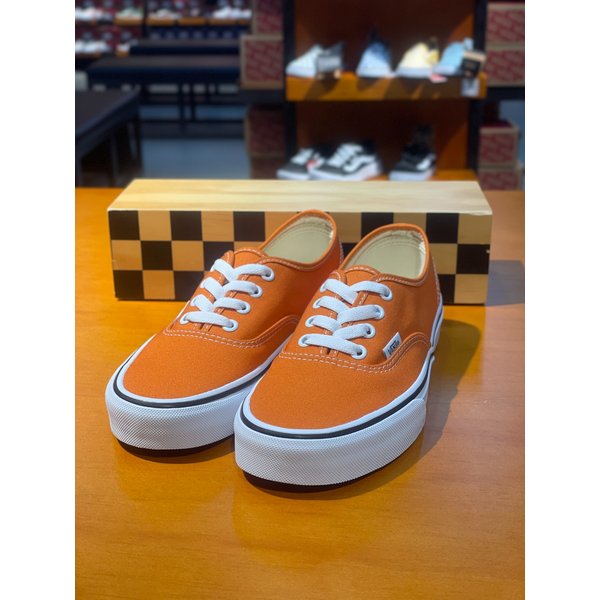 [여주점] (남여공용) 스니커즈 어센틱 컬러 띠어리 (오렌지) (VN000D6G52K)