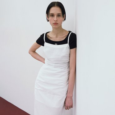 레이브 Shirring Sleeveless Long Dress in White VW5MO197-01