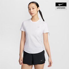 여성 나이키 스위프트 드라이 핏 반팔 러닝 탑 HM9699-100