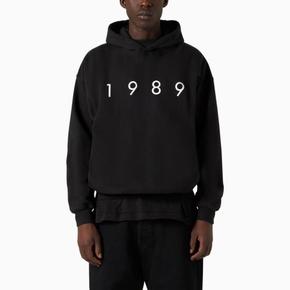 23FW 1989 스튜디오 후드 티셔츠 D07 16CO Black