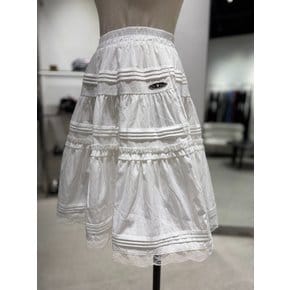 [여주점] 레이스 볼륨 스커트 ES2OSK57