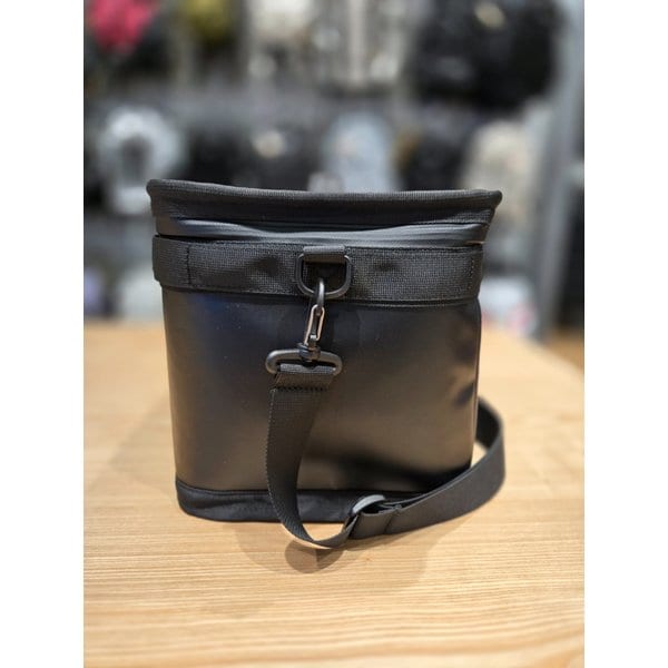 [부산점] INSULATED CAMP CROSS  가방 (NN2PP07A)