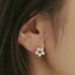[ 모던라이크 / 본사 정품 ] 14k 골드필드 실버 플라워 진주 귀걸이