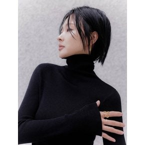 롤링 슬림 하이넥 니트(블랙)
