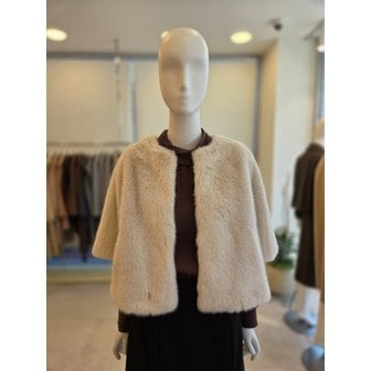더아이잗 [여주점] [더 아이잗] 여성 인조밍크반소매 크롭재킷(IRAA3F3211)