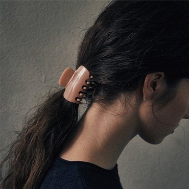 베흐트 Cent.25 / mou hairclip (apricot syrup) (40010)