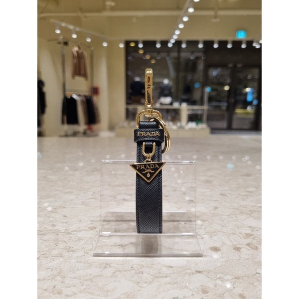 [부산점] [프라다] 트라이앵글 로고 사피아노 블랙  키체인 키링 1PP142-053-F0002 1PP142-053-F068Z