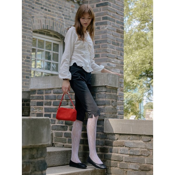 [인플루언서 PICK!] 레이지 프릴 셔링 블라우스 ( 2 colors )