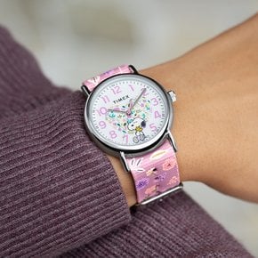 피너츠 위켄더 스누피 인 블룸 귀여운시계 38mm