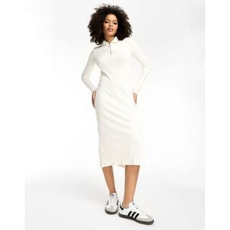 이스퀘어 4092157 Mango polo neck knitted midi dress in light beige