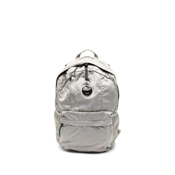 26SS 씨피 컴퍼니 백팩 20CMAC737A 005269G 904 DOVE DOM