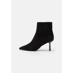 5144717 Steve Madden SABINE - Classic ankle boots black