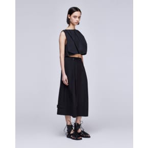 [파주점] [송지오우먼]볼륨 드레이프 슬리브리스 블랙 WH3TP301BK