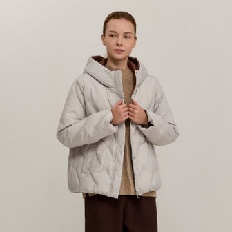 신세계라이브쇼핑 [플리츠미] 지그재그 퀼팅 후드 다운 자켓_EDJKW125068