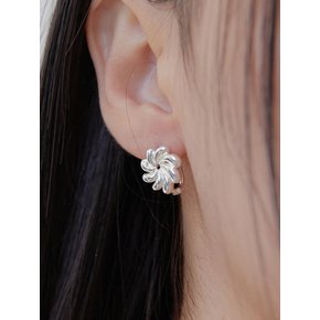 Flora earring