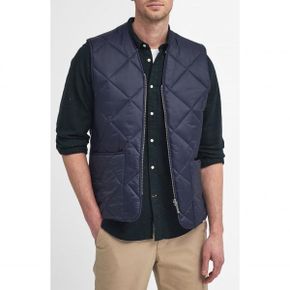 5153511 Barbour Quilted Liner Vest 114030072